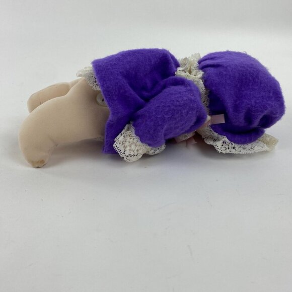 Vintage Handmade Cloth Doll Cabbage Patch Style, Crafters Label Sewn On Back - Picture 4 of 6